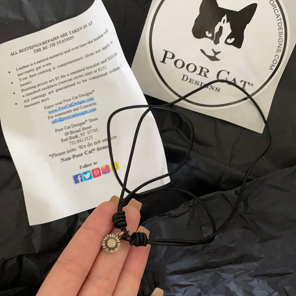 Poor cat sunflower necklace